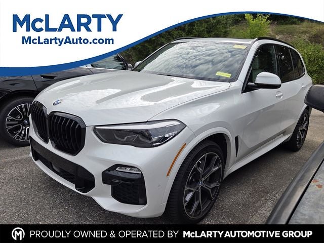 2021 BMW X5 xDrive40i M Sport in Mineral White Metallic — front three-quarter view