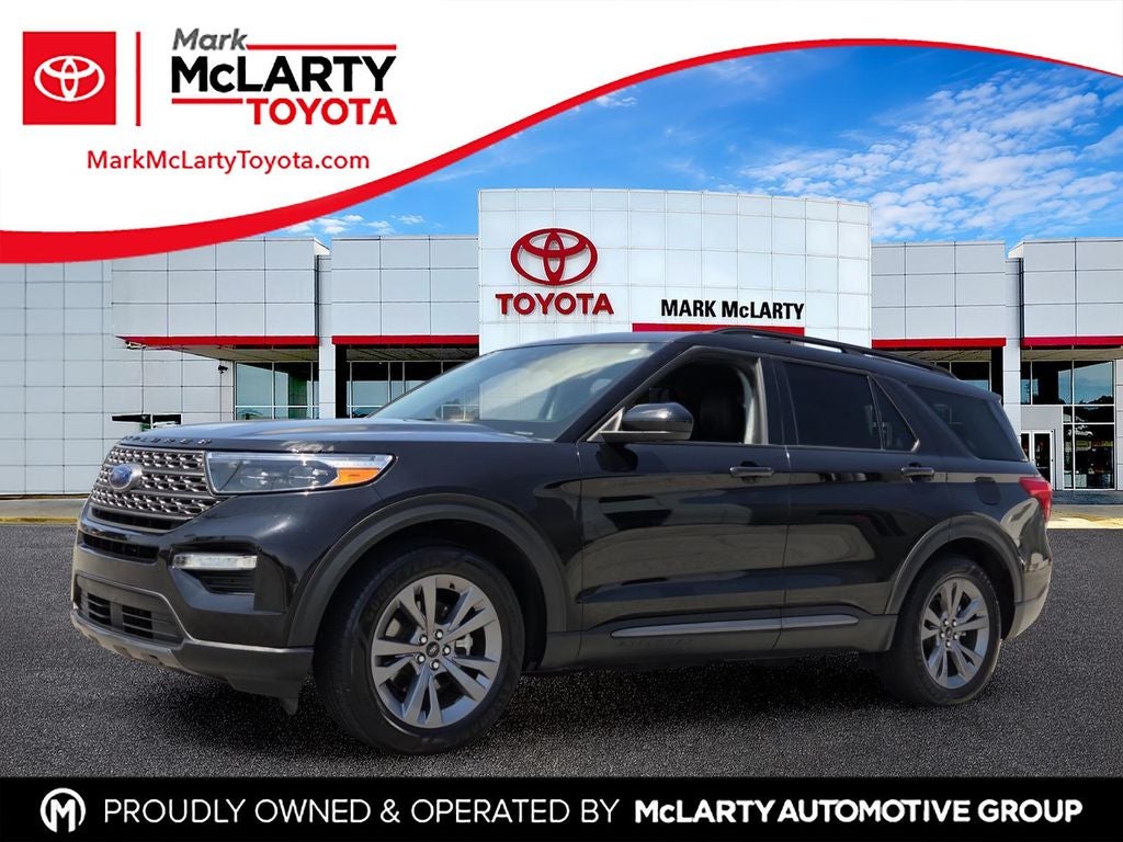 2022 Ford Explorer XLT in Black Metallic — front three-quarter view
