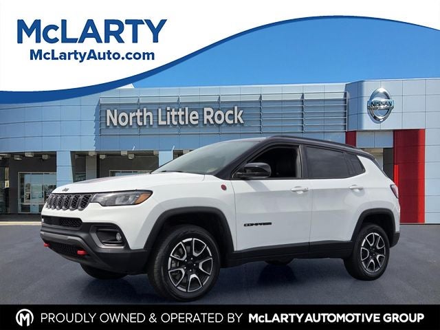 2024 Jeep Compass Trailhawk in Bright White Clearcoat — front three-quarter view