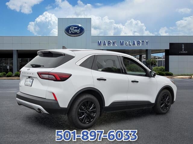 2024 Ford Escape — detail view