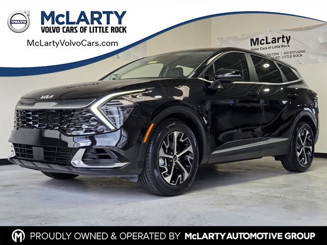 2024 Kia Sportage EX in Ebony Black — front three-quarter view