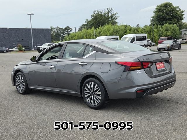 2025 Nissan Altima — rear three-quarter view
