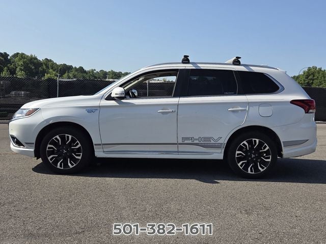 2018 Mitsubishi Outlander PHEV — side profile view